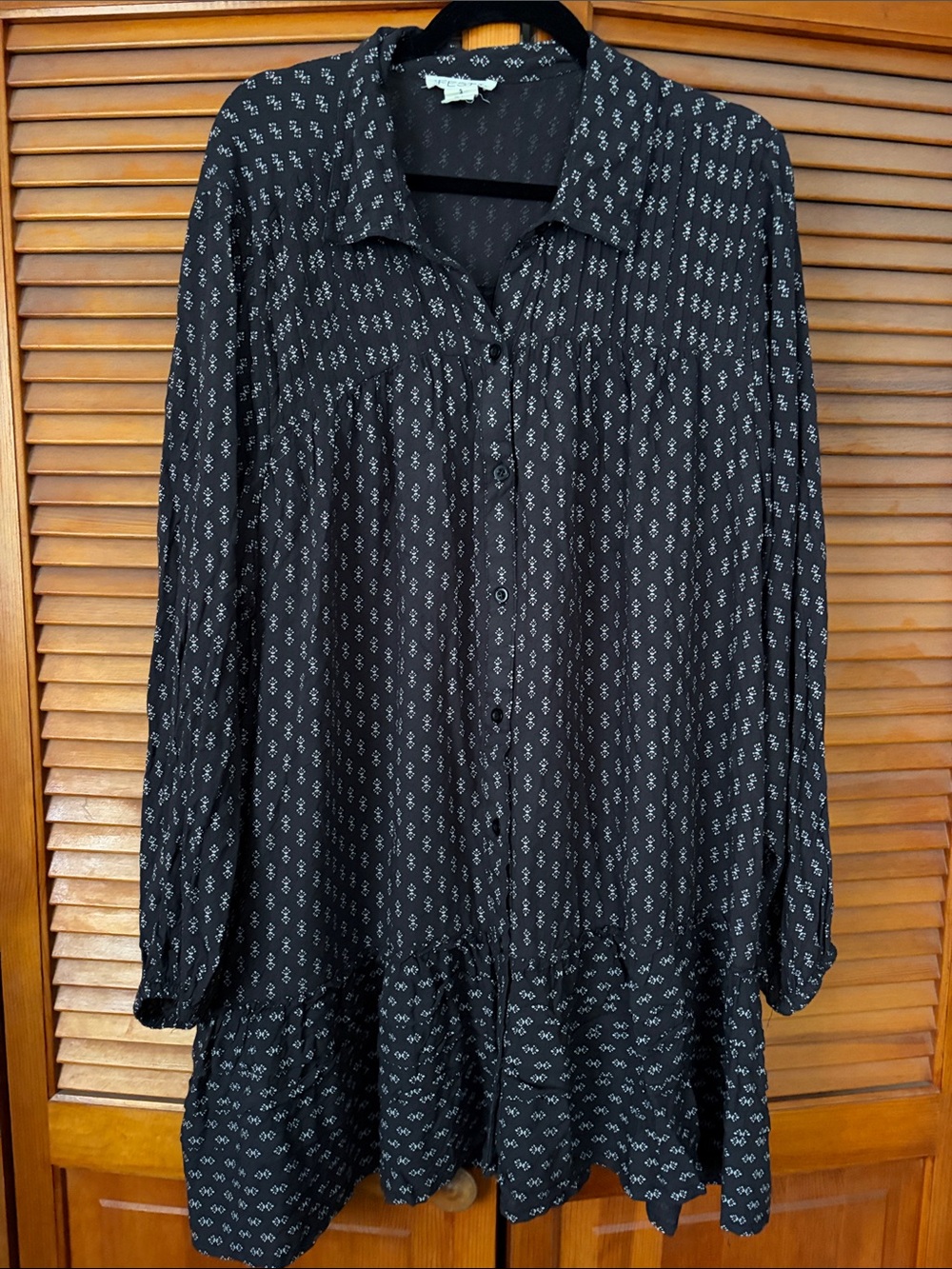 FESTI Women's Pin-tuck Button-Front Tunic